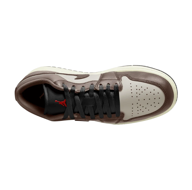 Jordan Low-Top Sneakers – Brown, Cream