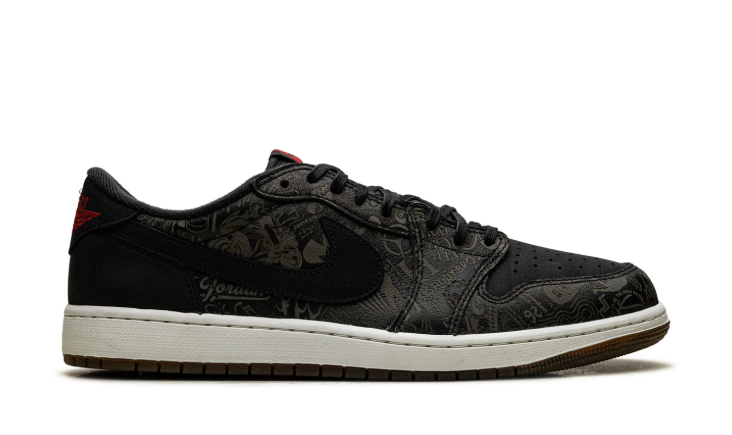 Jordan Low-Top Sneakers – Black Graphic & Brown Sole