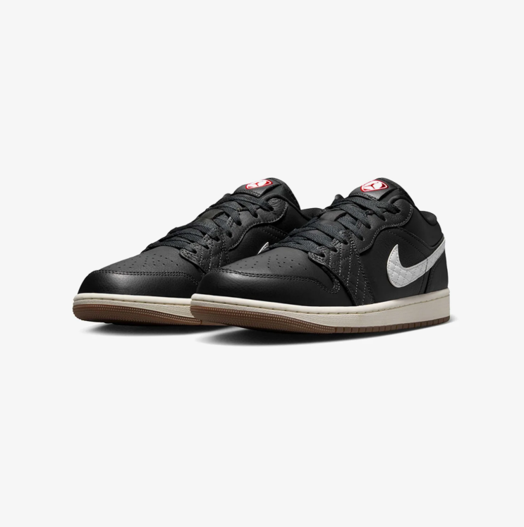 Jordan Low-Top Sneakers – Black & White Quilted Detail