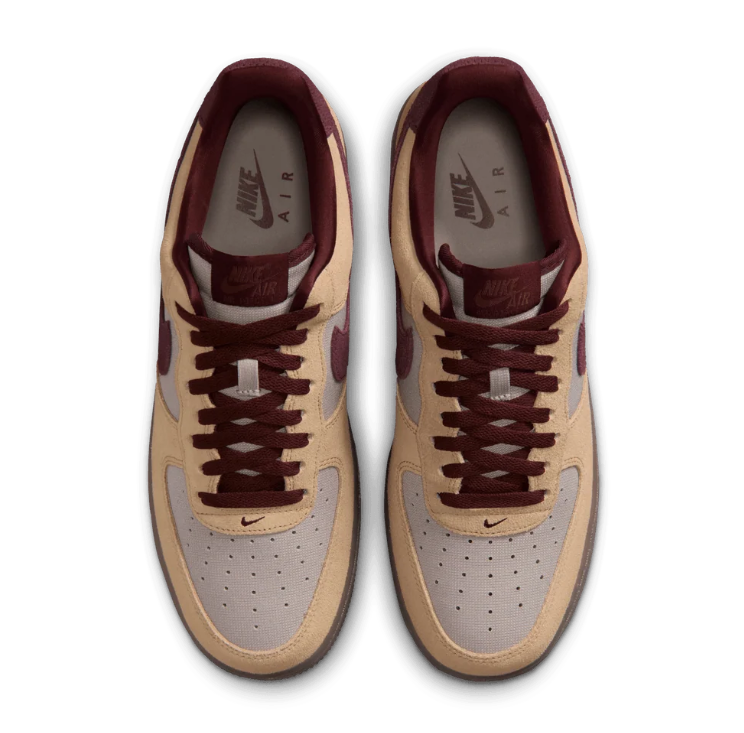Nike Low-Top Sneakers – Tan & Burgundy