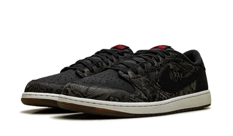 Jordan Low-Top Sneakers – Black Graphic & Brown Sole