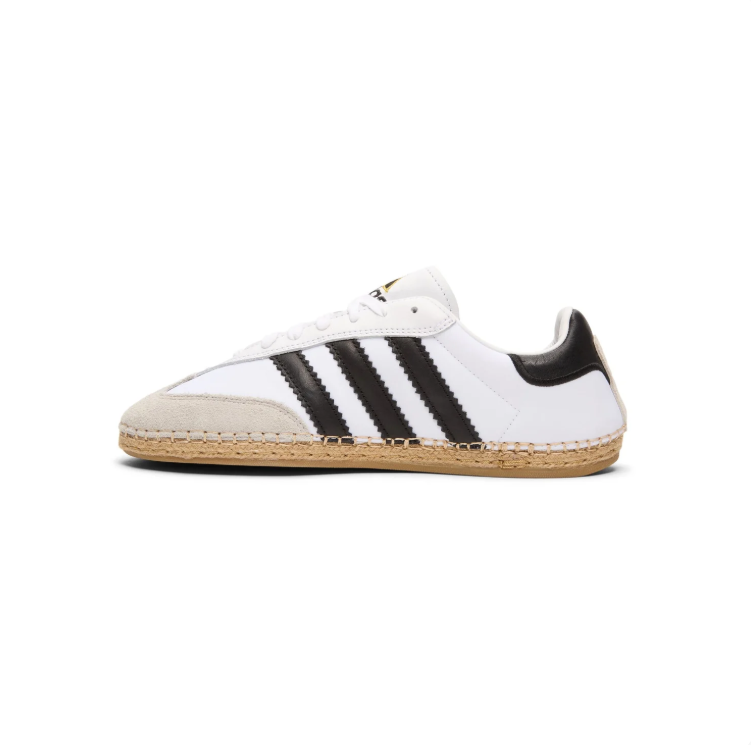 adidas Low-Top Sneakers – White & Black with Woven Sole Detail