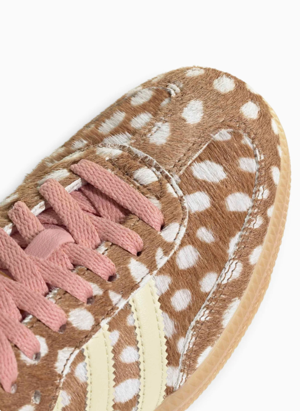 adidas Low-Top Sneakers – Brown & Pink