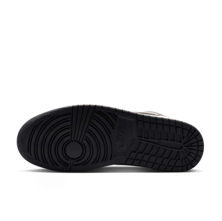 Jordan Low-Top Sneakers – Brown, Cream
