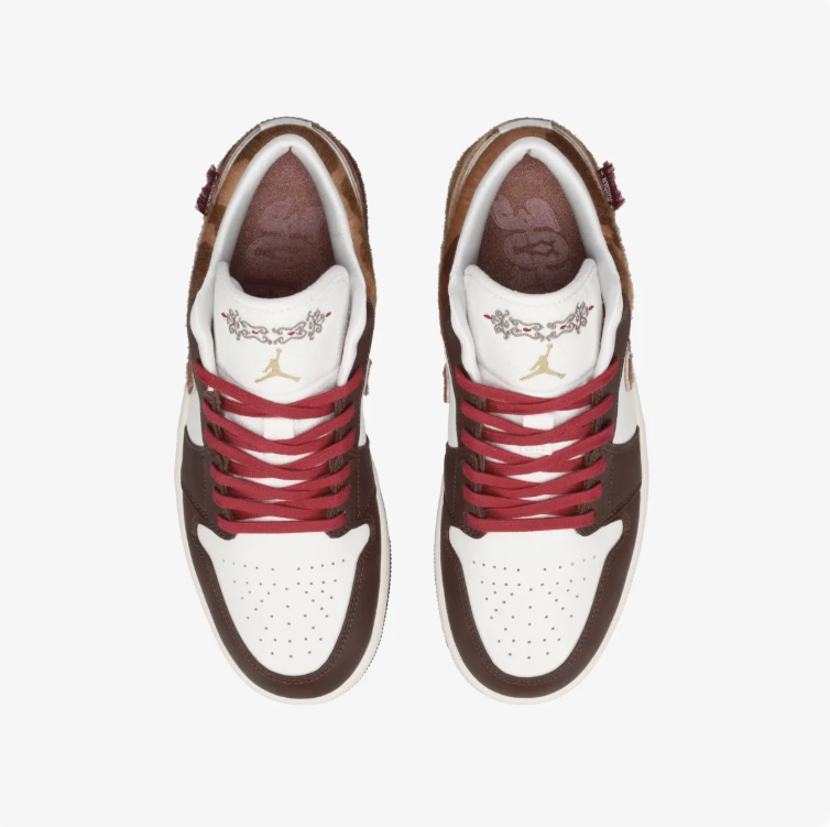 Jordan Low-Top Sneakers – Brown & White
