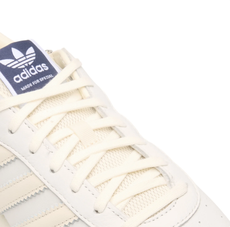 adidas Low-Top Sneakers – Off-White, Cream & Gum